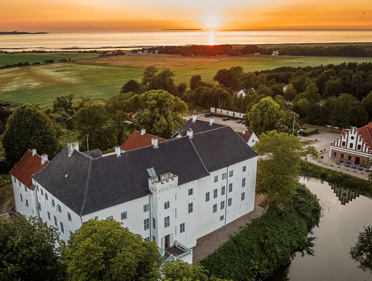 Dragsholm Slot Solnedgang
